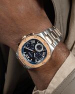 Guess Men's Watch 2-Tone Case Quartz - Image 2